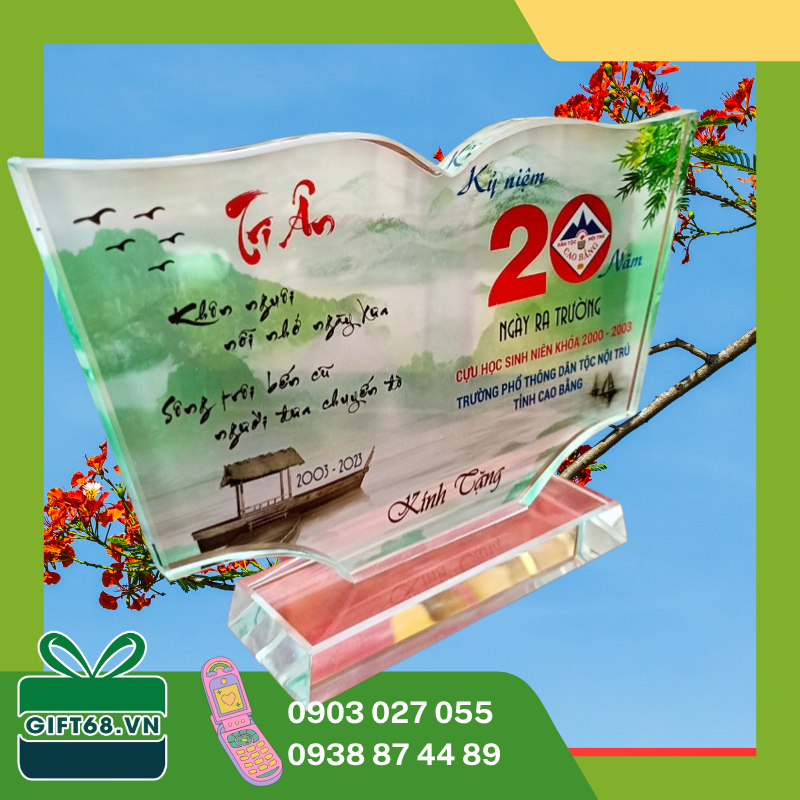 kỷ niệm chương họp lớp